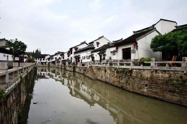 吉鹿力问答社区-专属火腿肠算健康食品吗?的交流平台
